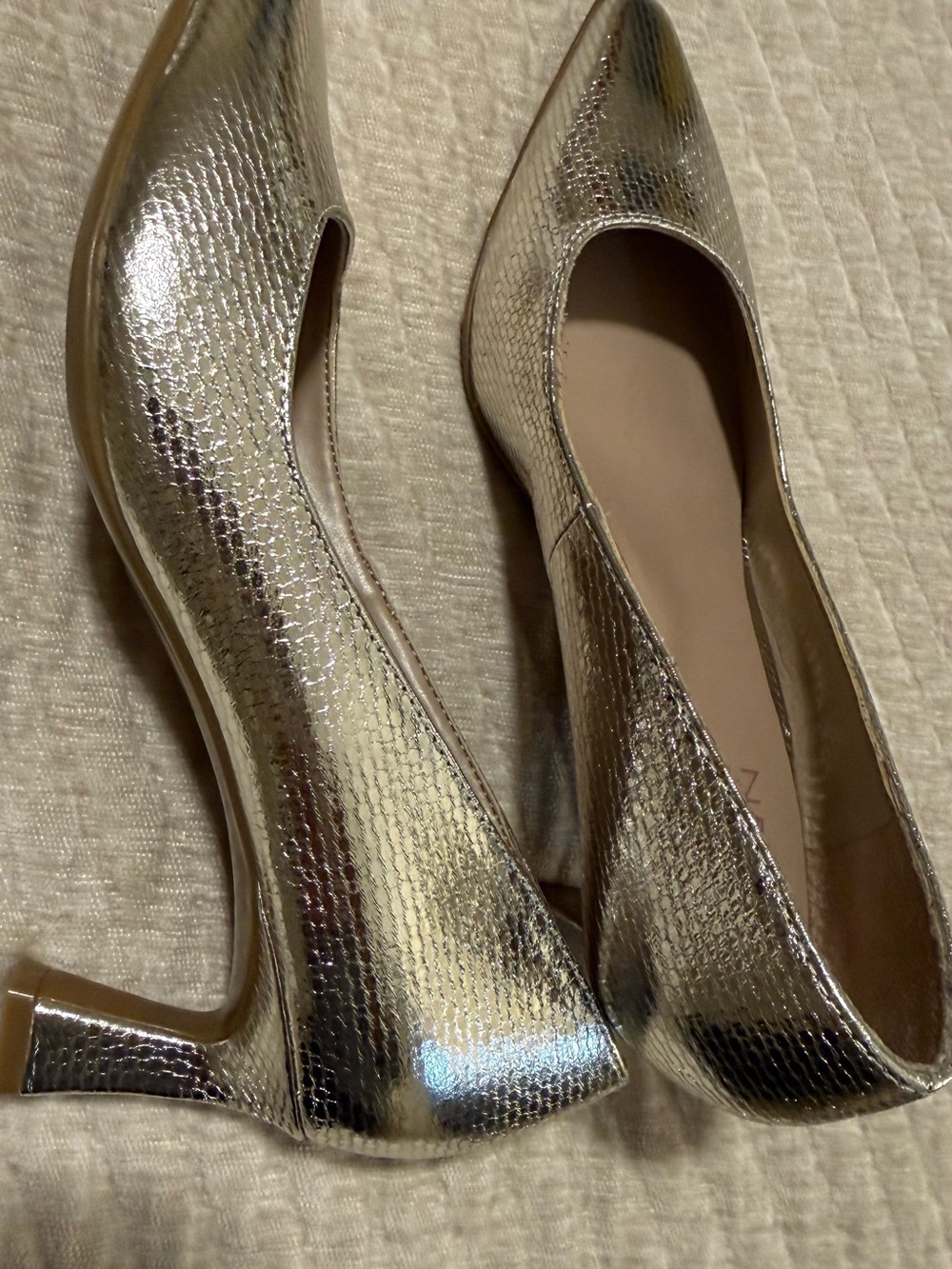 Naturalizer Metallic Gold Pointed Toe Pumps